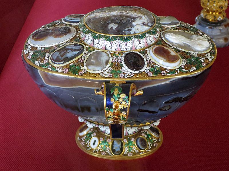 02, Louvre_043.JPG